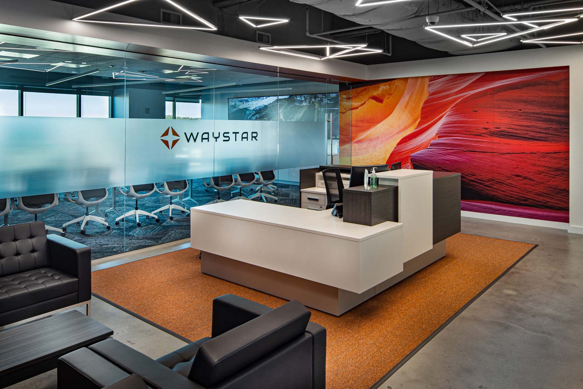 Geometric linear lighting installed at Waystar